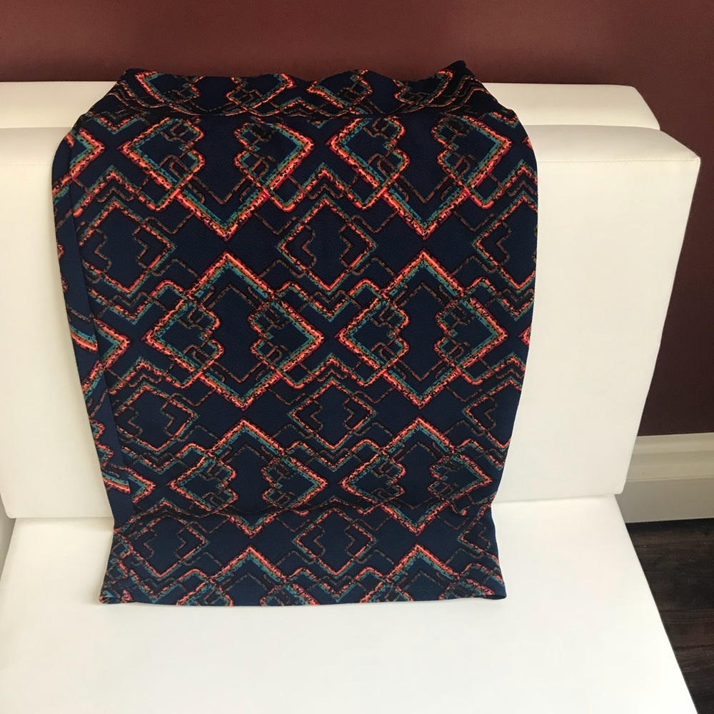 LuLaRoe Cassie XS Geometric Navy Skirt - Picture 2 of 5
